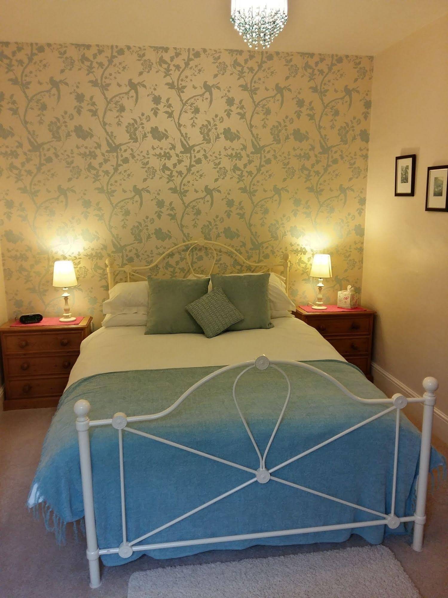Ty Bryn Bed & Breakfast