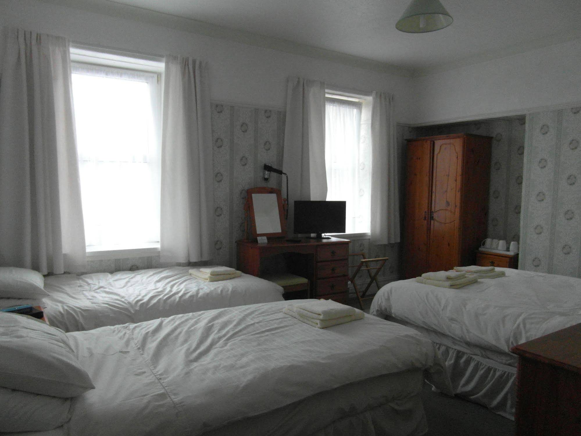 Adeline Guest House
