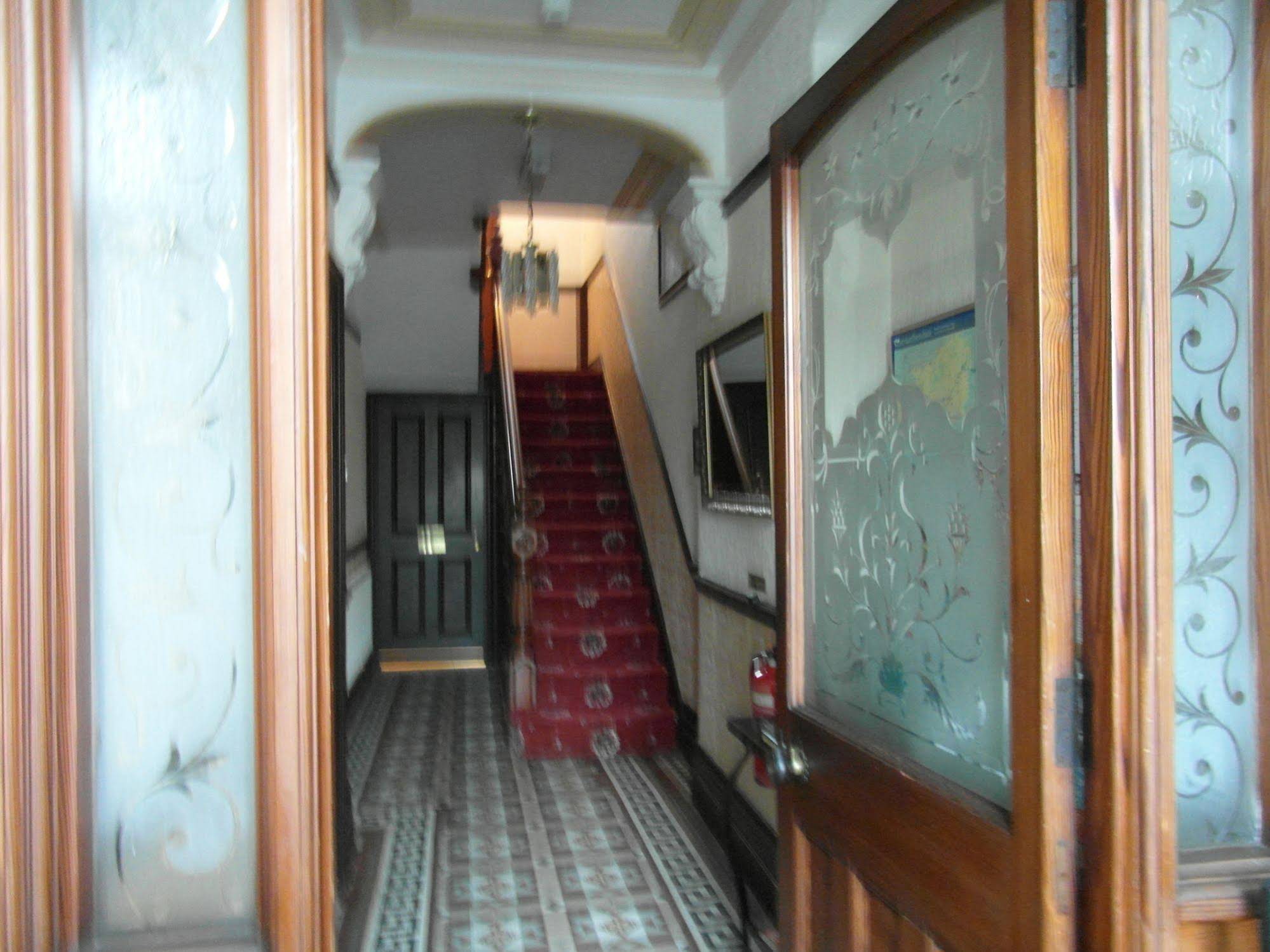 Adeline Guest House