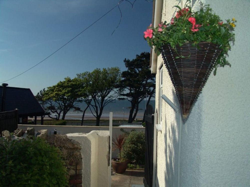 Plas Arfon Cottage
