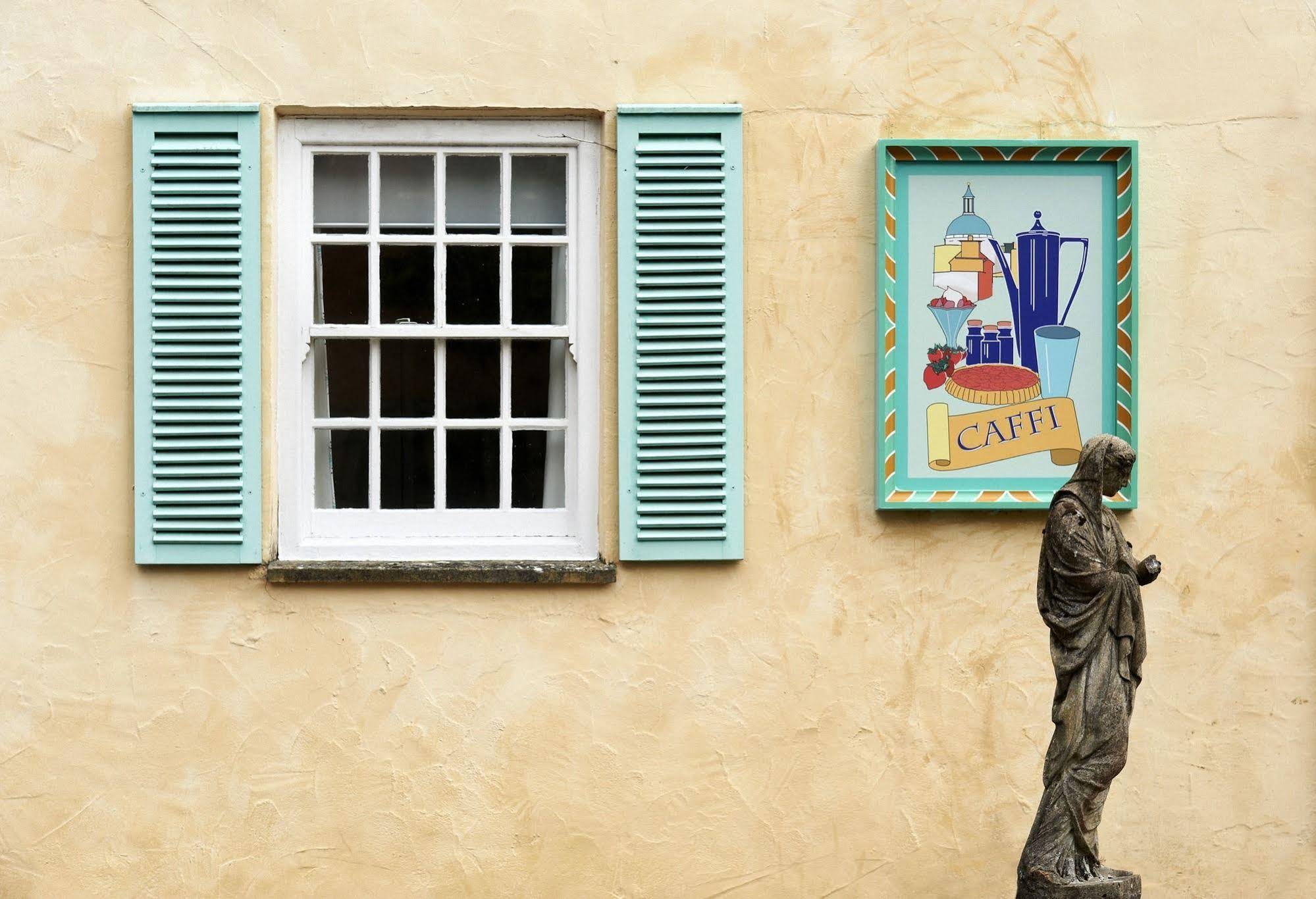 Hotel Portmeirion & Castell Deudraeth