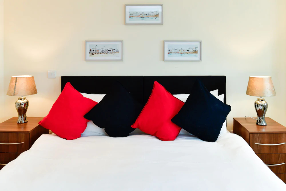 Just Stay Wales - Meridian Quay Apartments