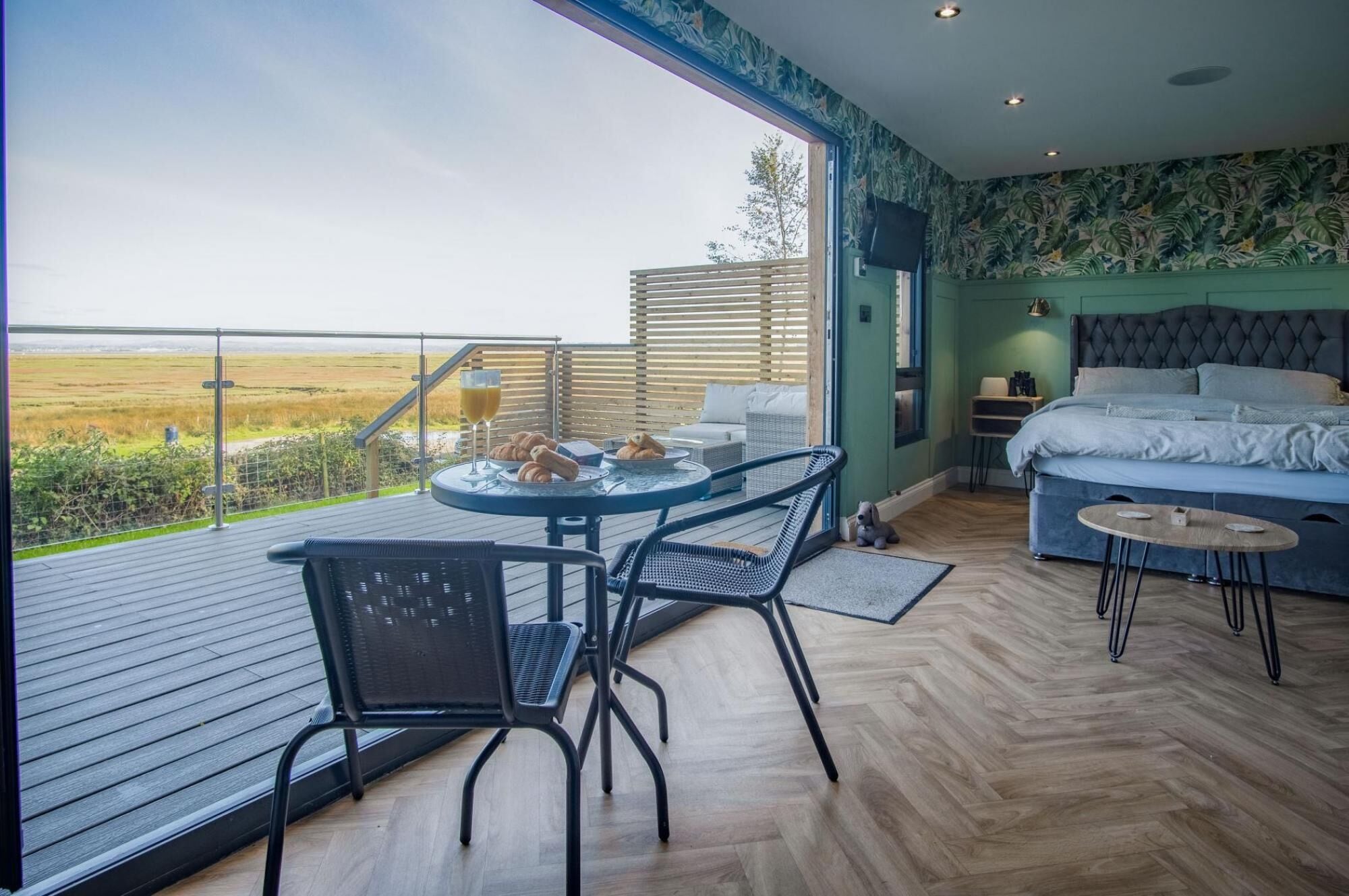 The Caswell Bay Hide out
