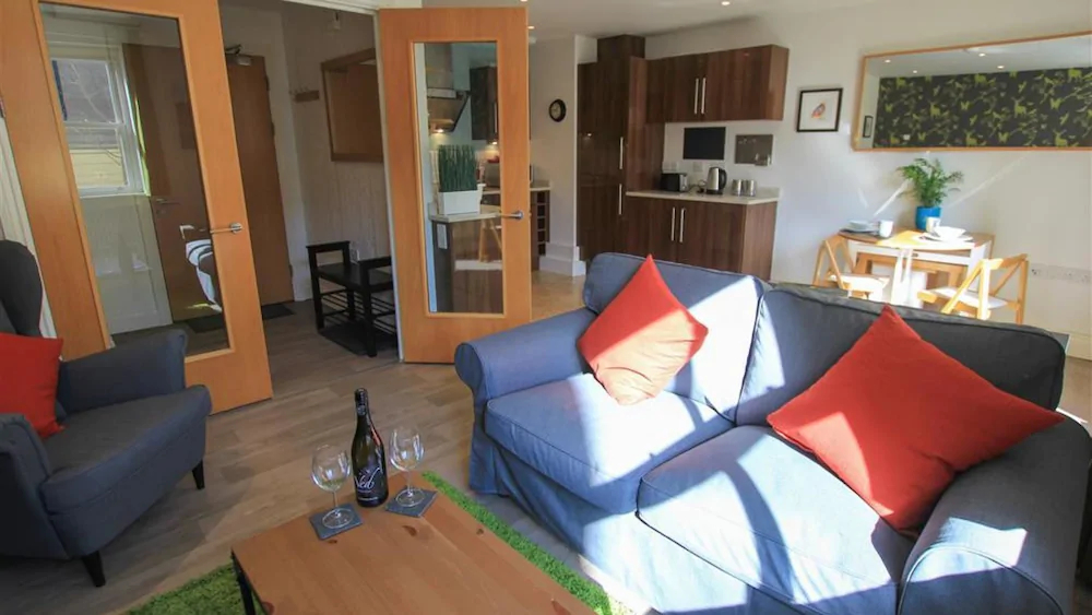 Cobourg House