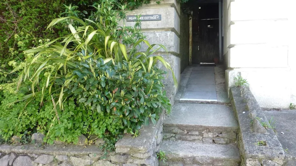 Pear Tree Cottage