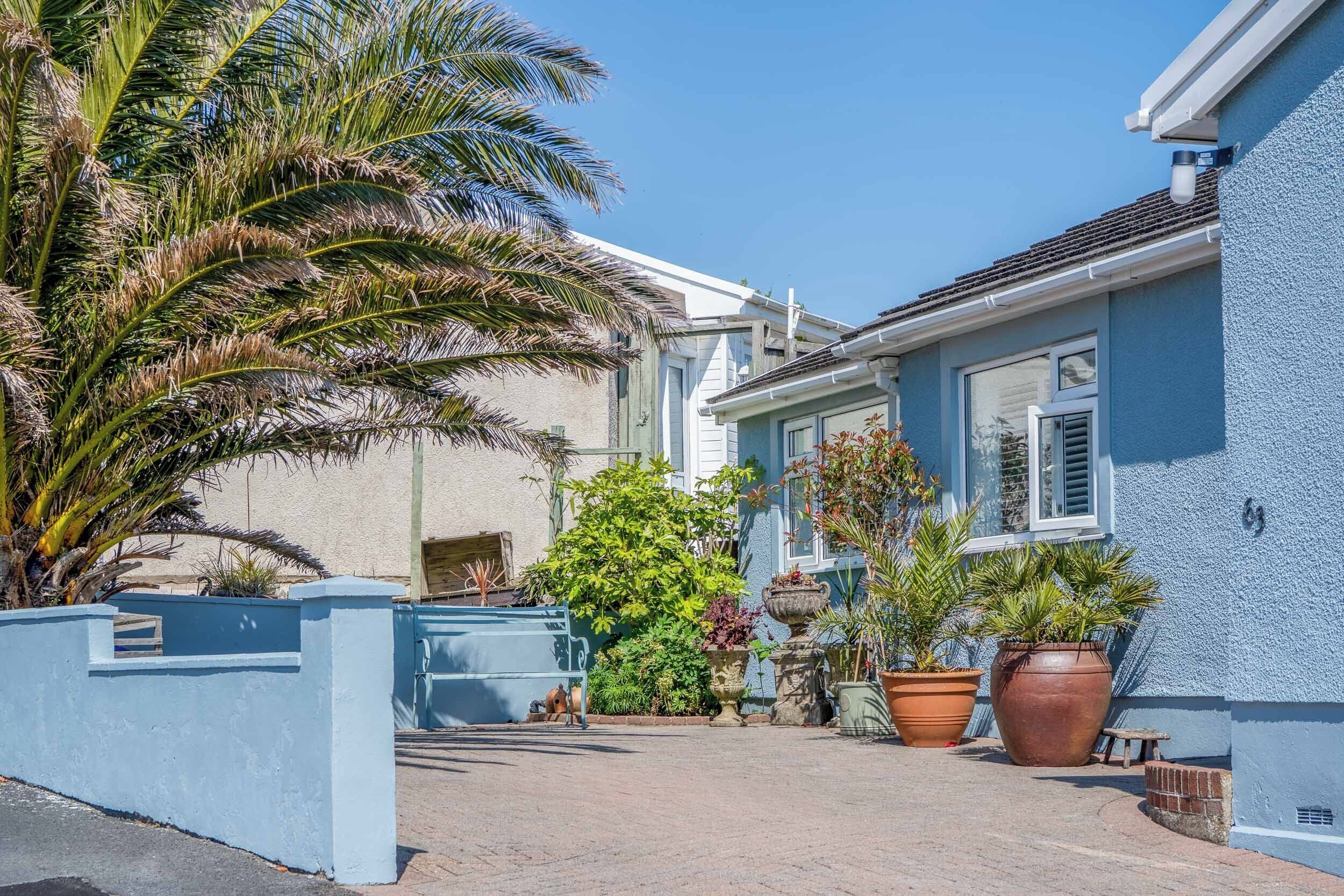 Town Heights Holiday Home  Tenby