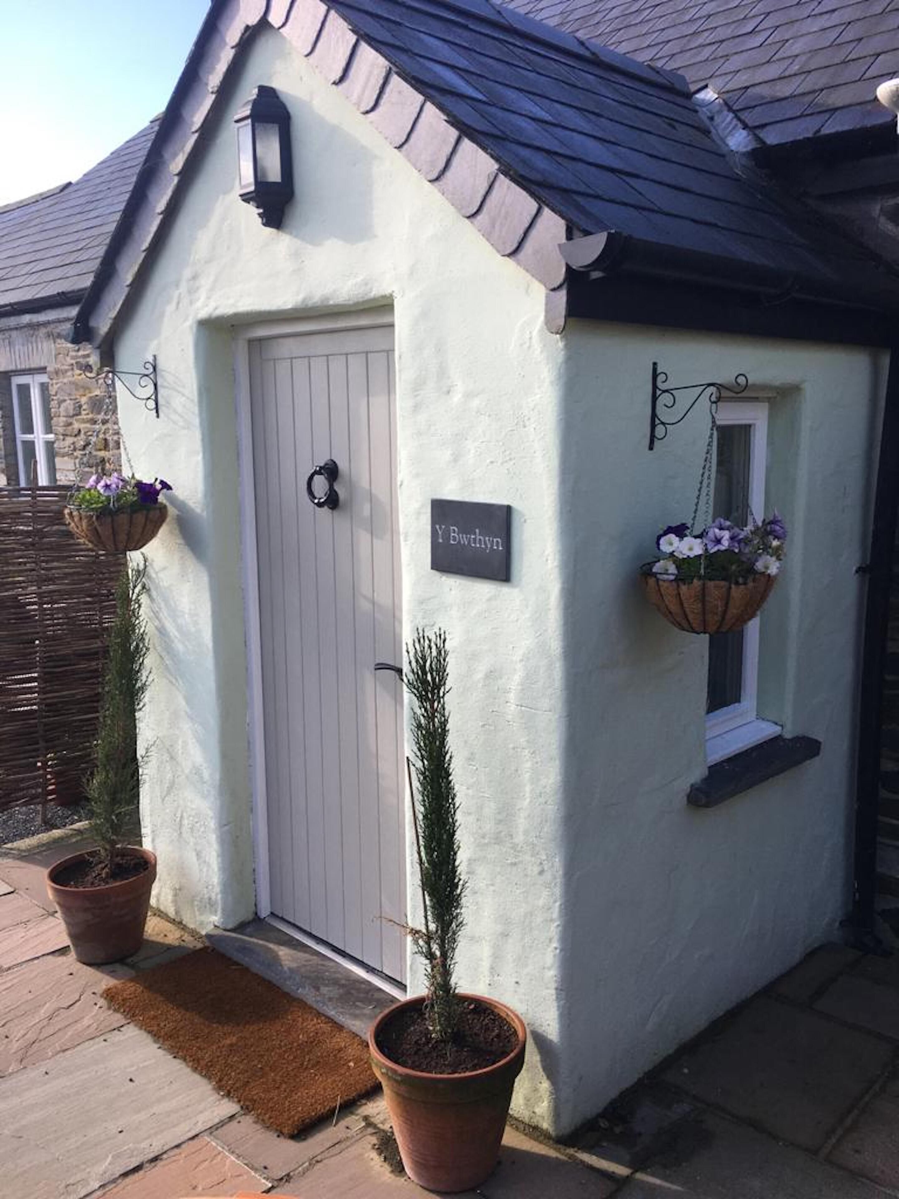 Anfodd Countryside Retreats