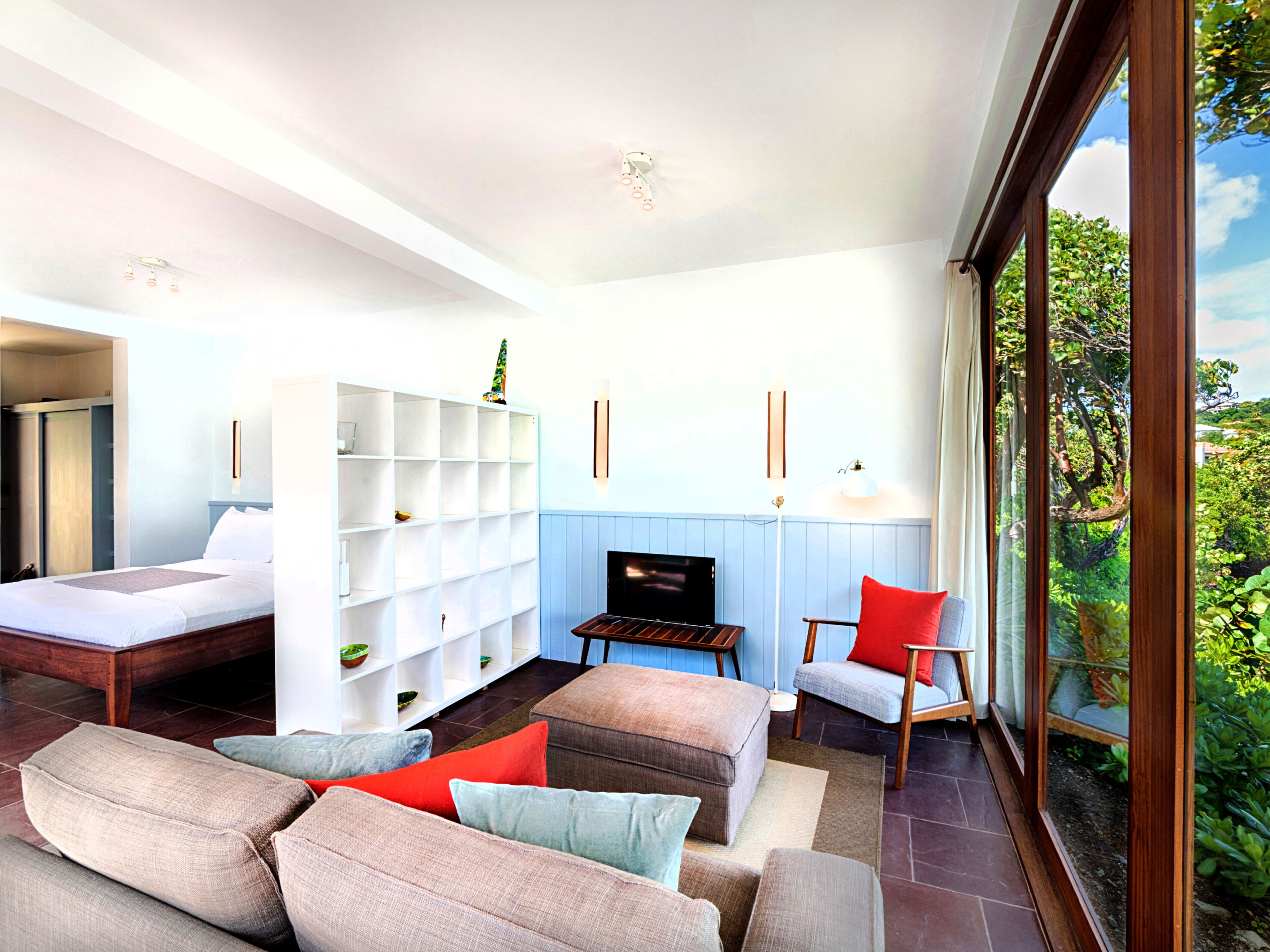 473 Grenada Boutique Resort