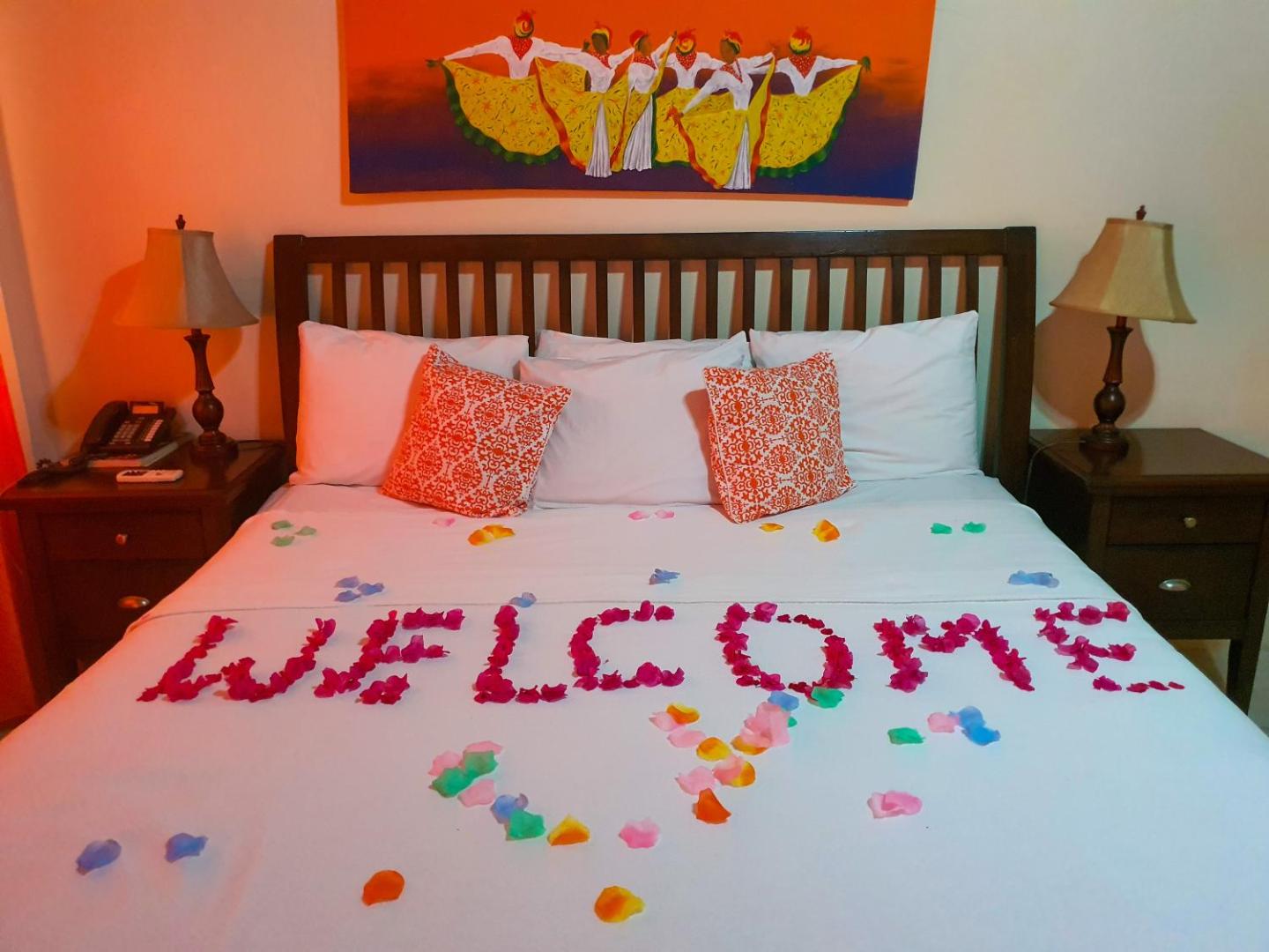 Grooms Beach Villas & Resort