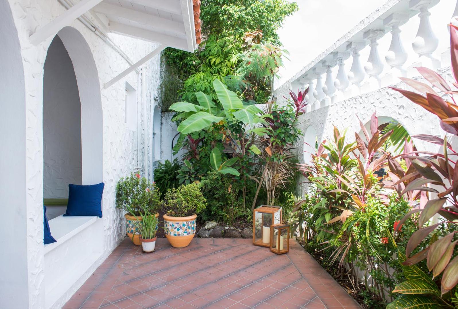 Mount Cinnamon Beach & Wellness Resort