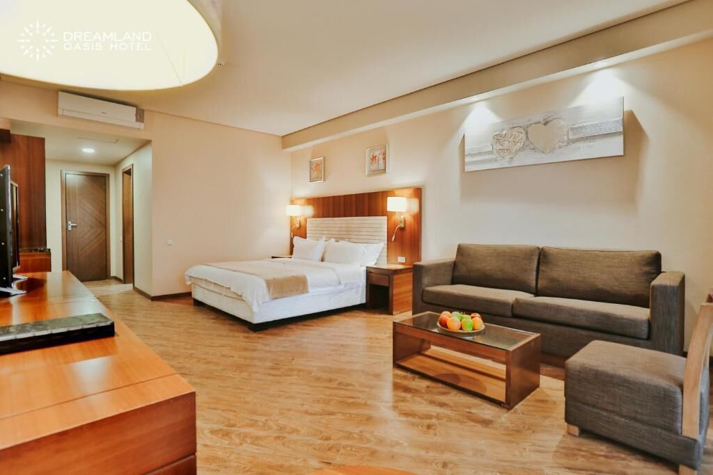 Dreamland Oasis Chakvi Hotel