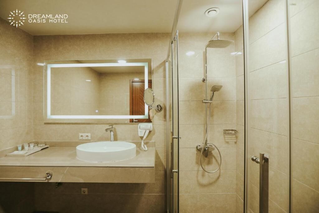 Dreamland Oasis Chakvi Hotel