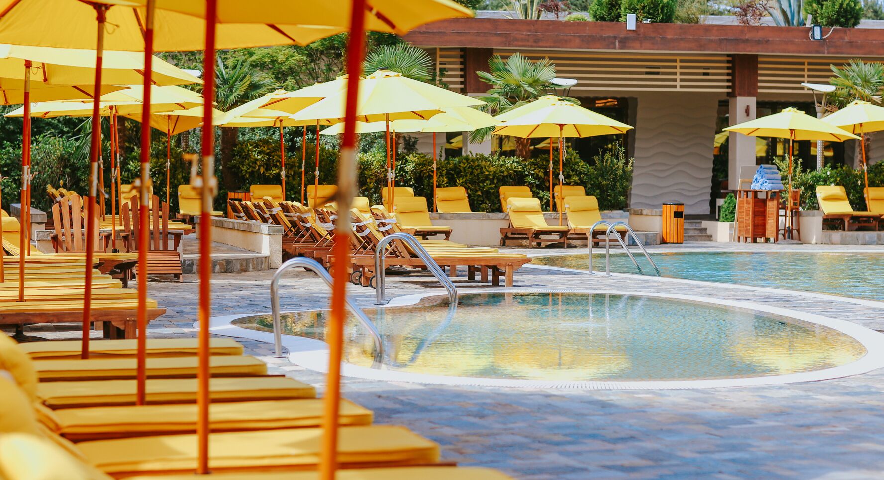 Dreamland Oasis Chakvi Hotel