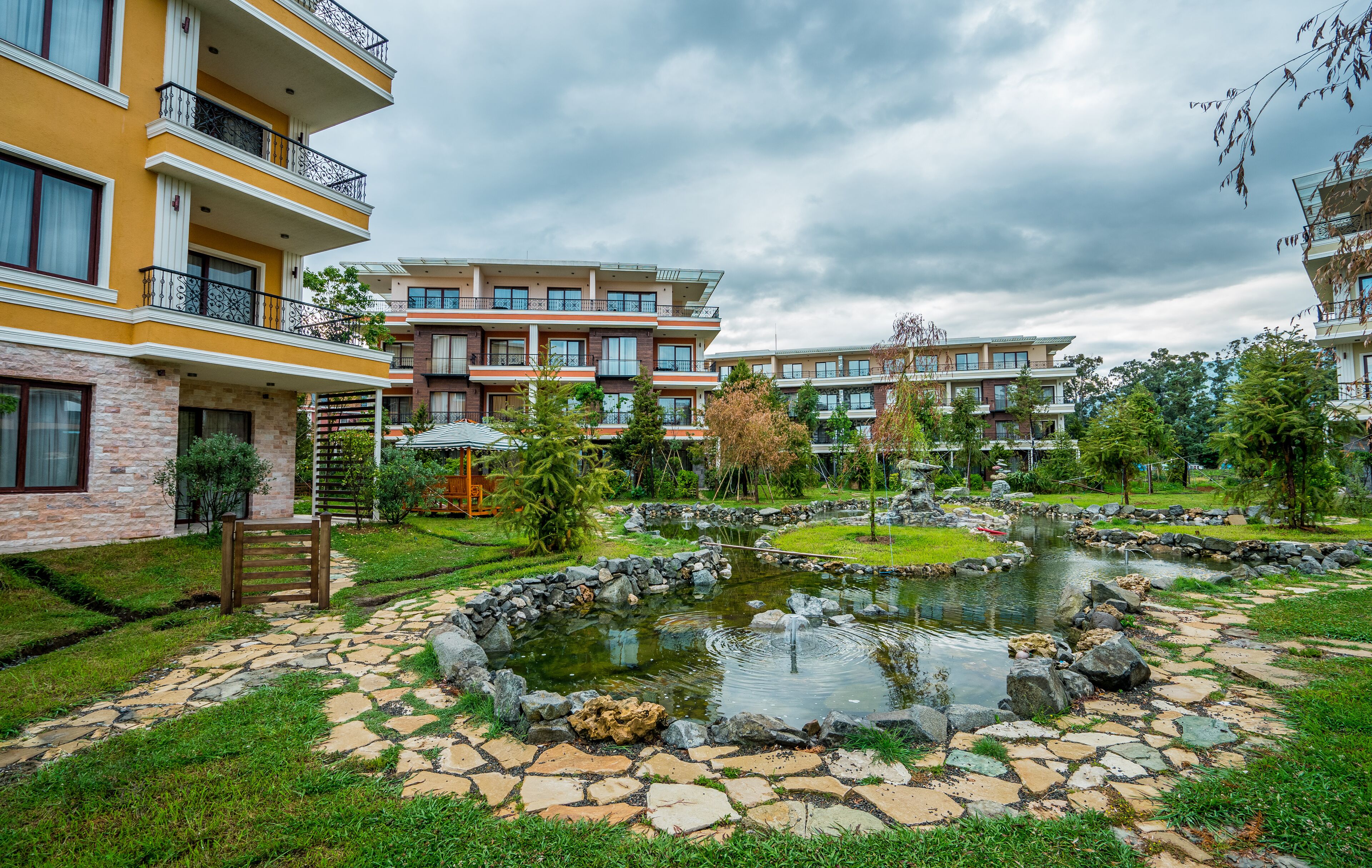 Dreamland Oasis Chakvi Hotel