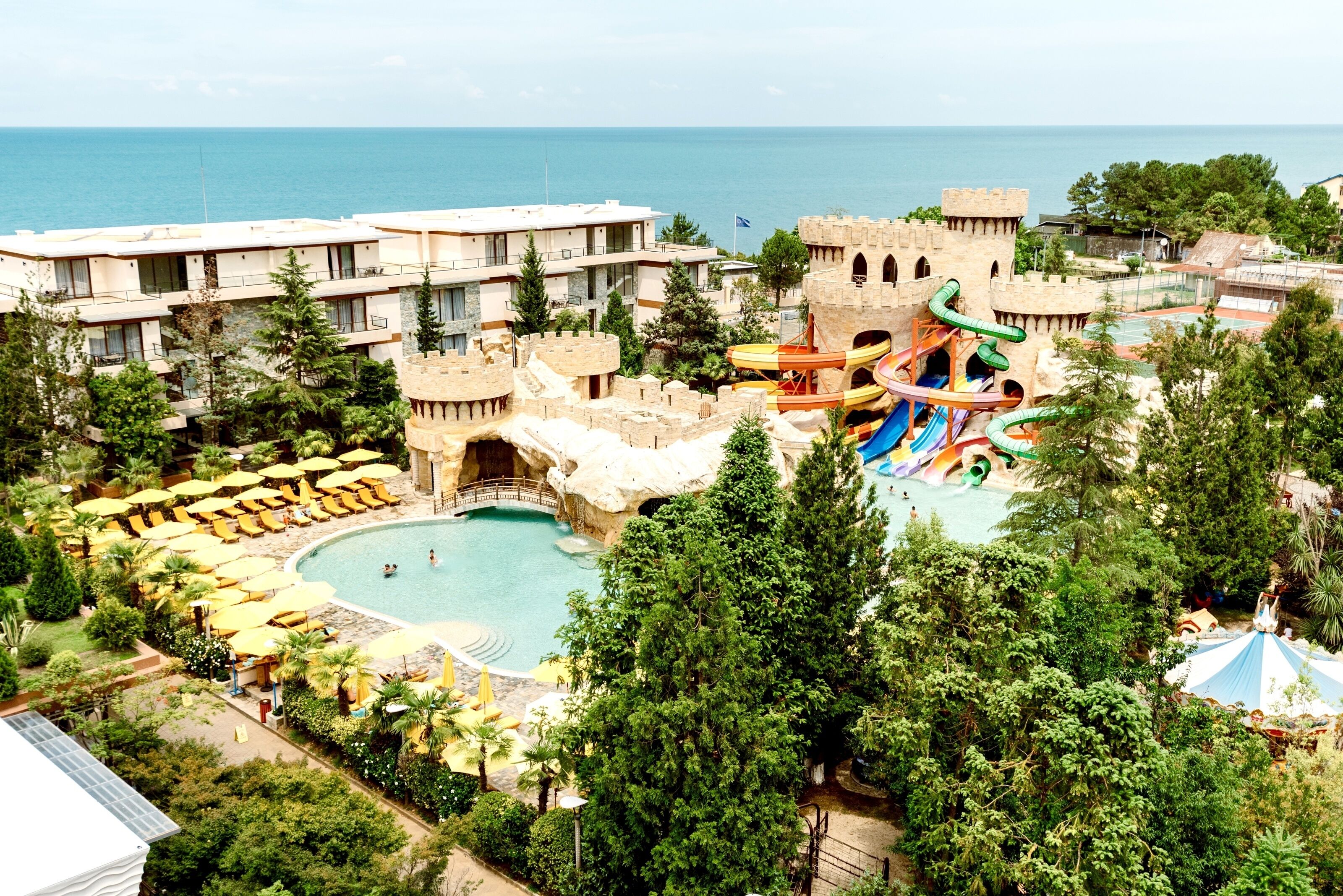 Dreamland Oasis Chakvi Hotel
