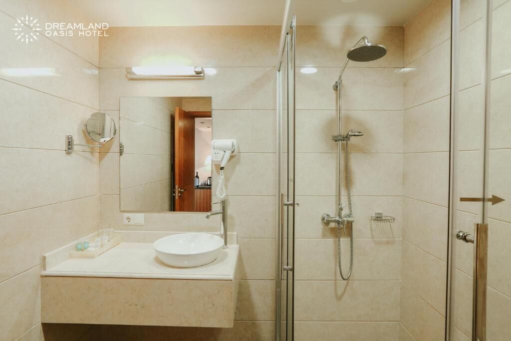 Dreamland Oasis Chakvi Hotel