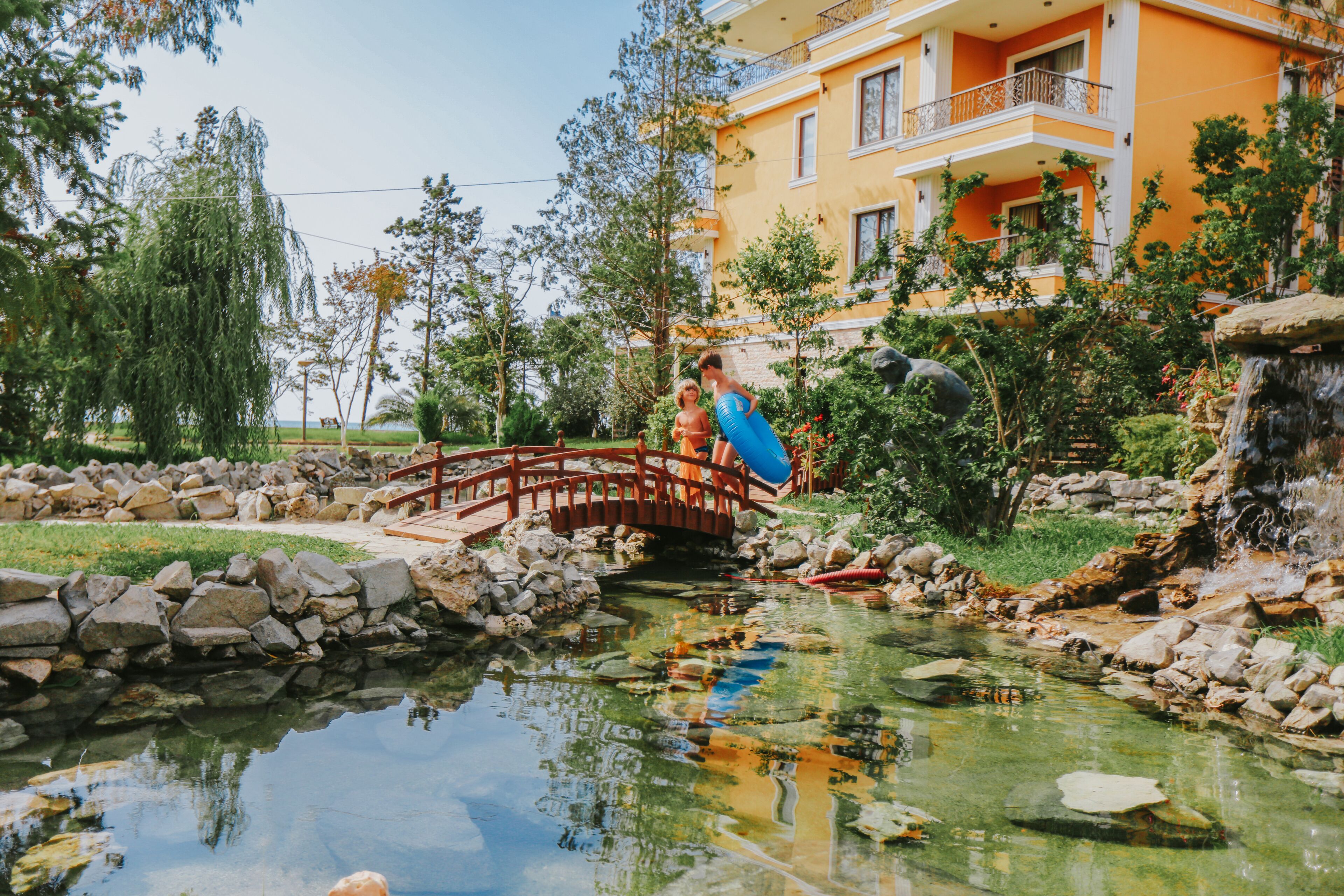 Dreamland Oasis Chakvi Hotel