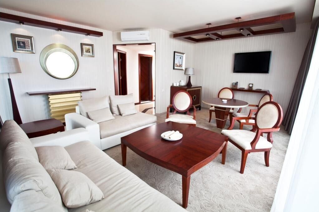 Dreamland Oasis Chakvi Hotel
