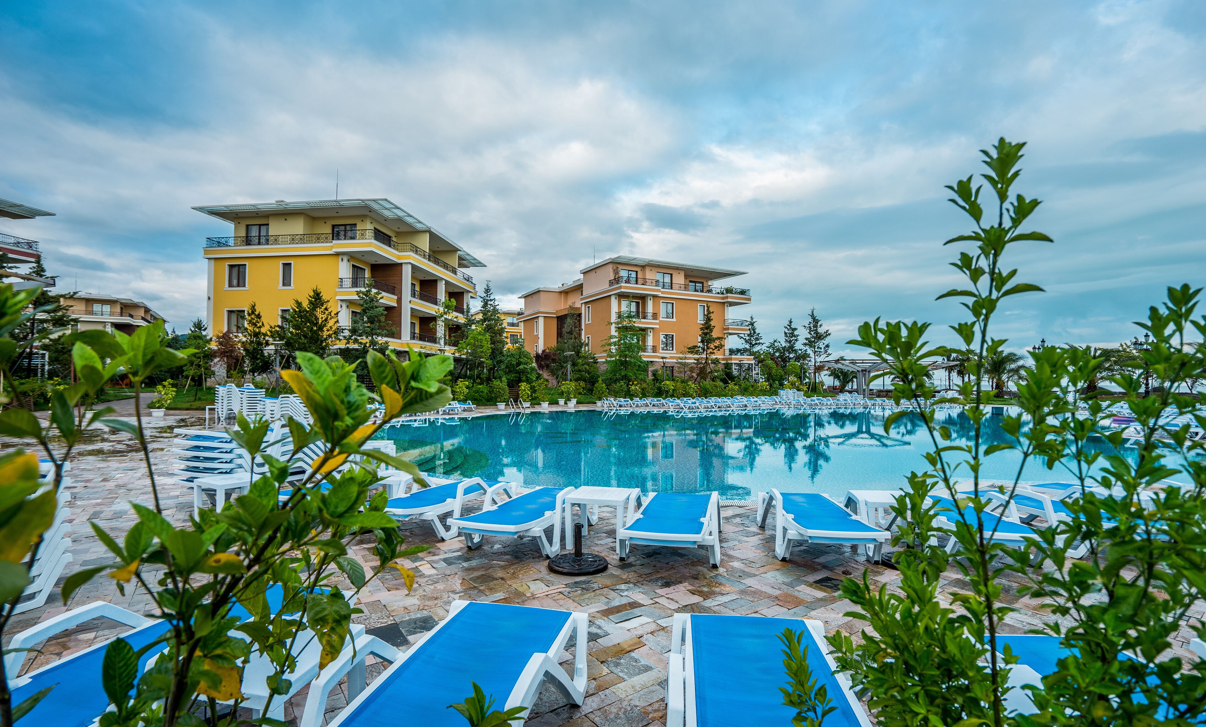 Dreamland Oasis Chakvi Hotel