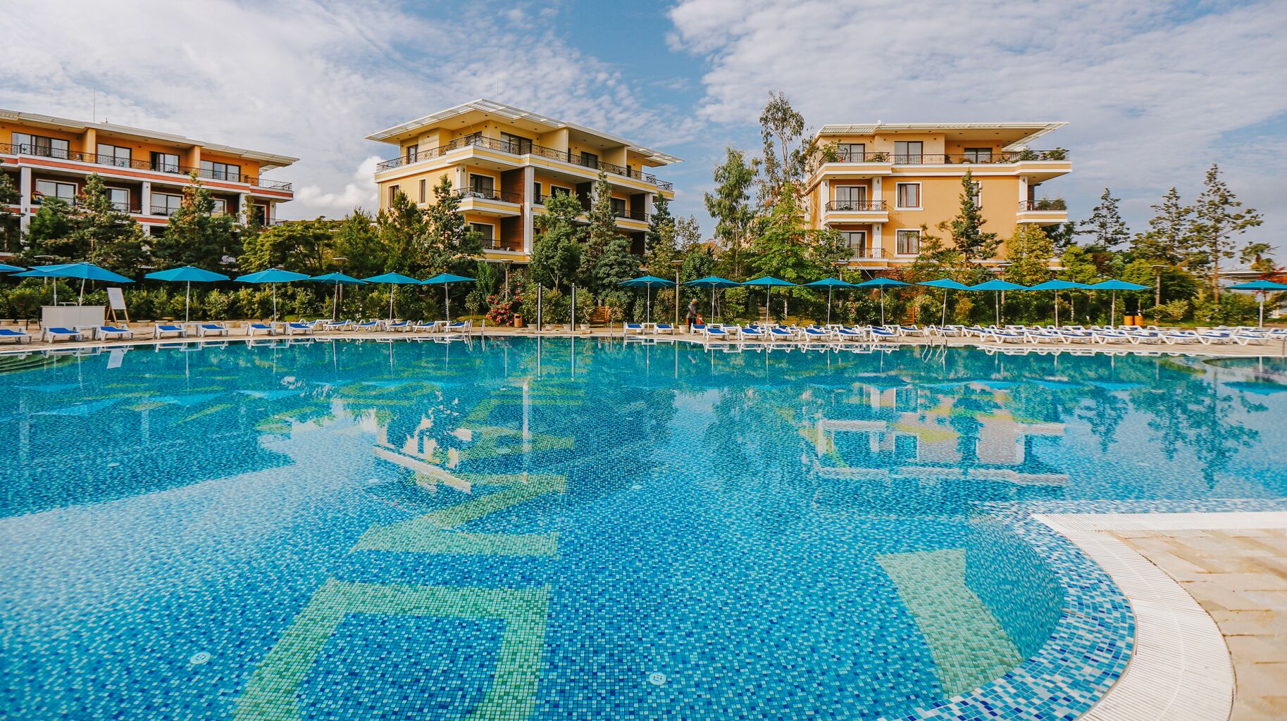 Dreamland Oasis Chakvi Hotel