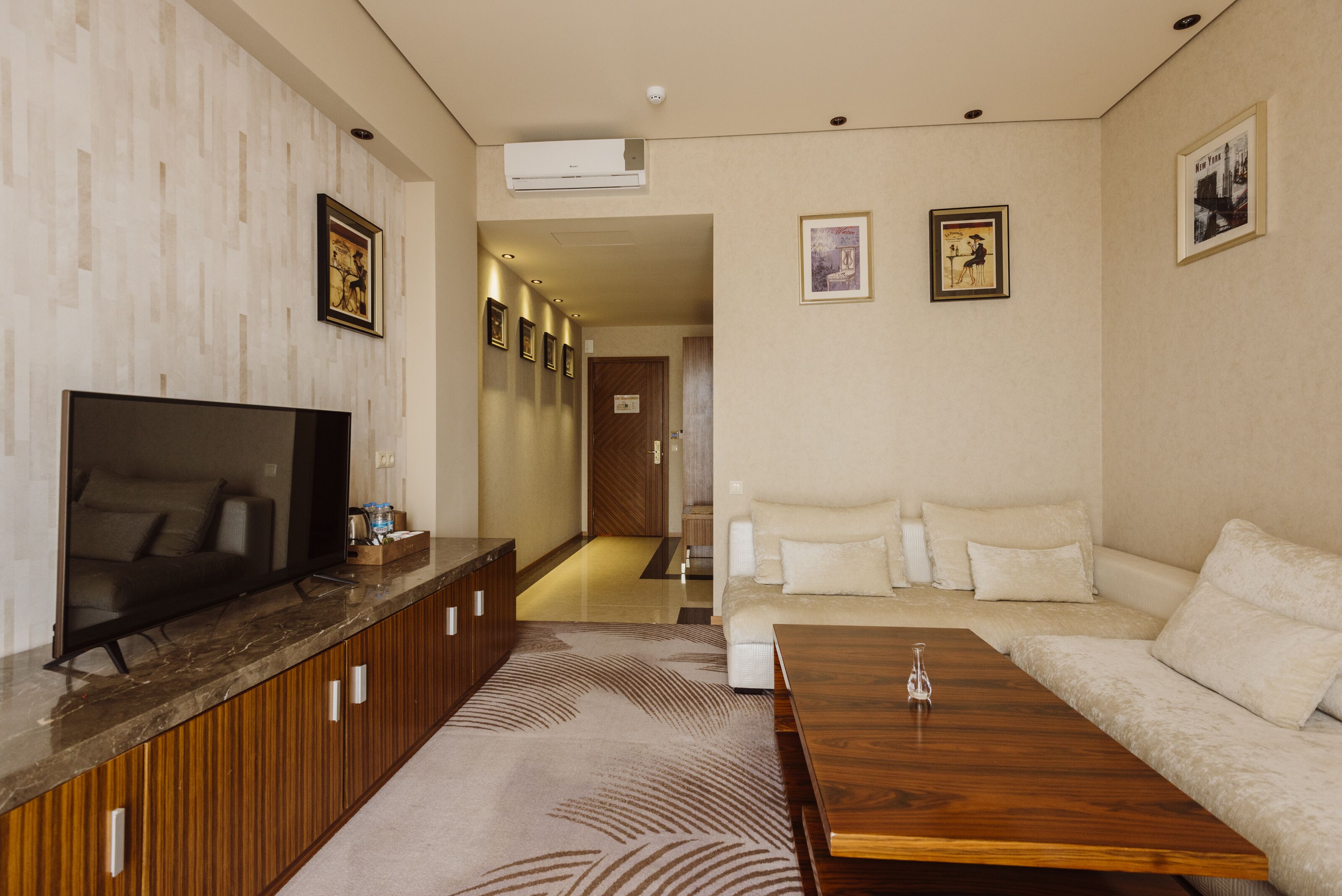 Dreamland Oasis Chakvi Hotel