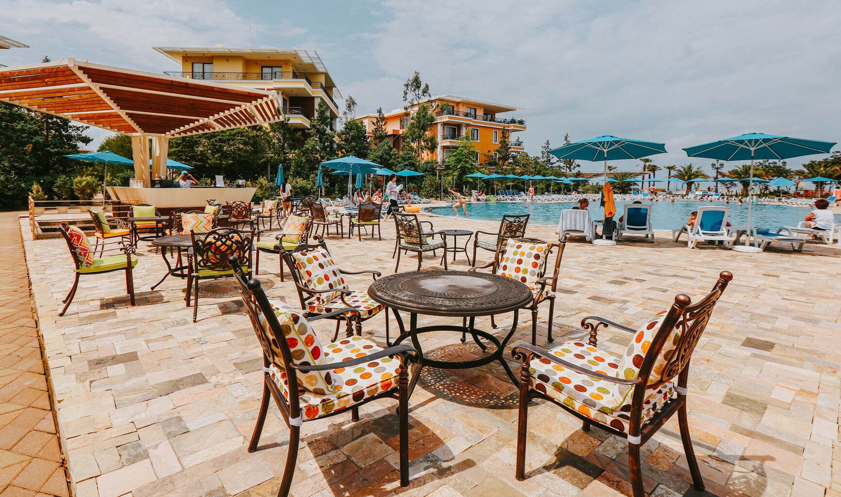 Dreamland Oasis Chakvi Hotel