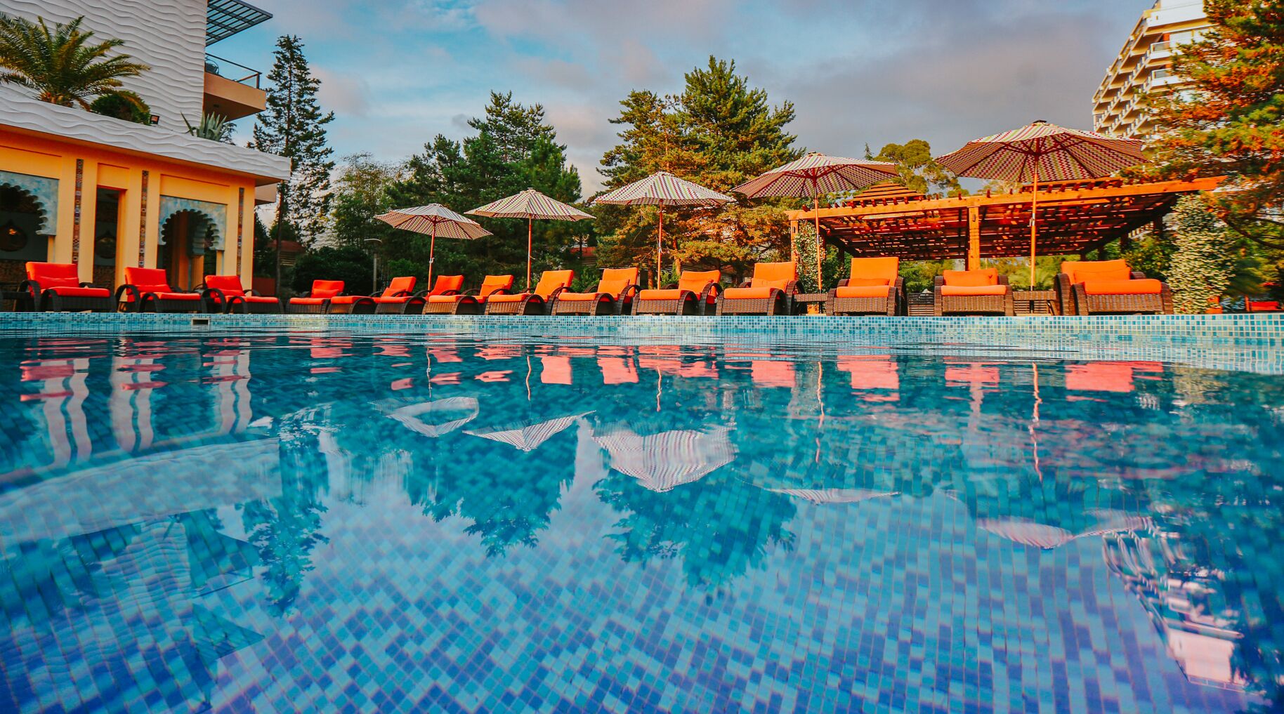 Dreamland Oasis Chakvi Hotel