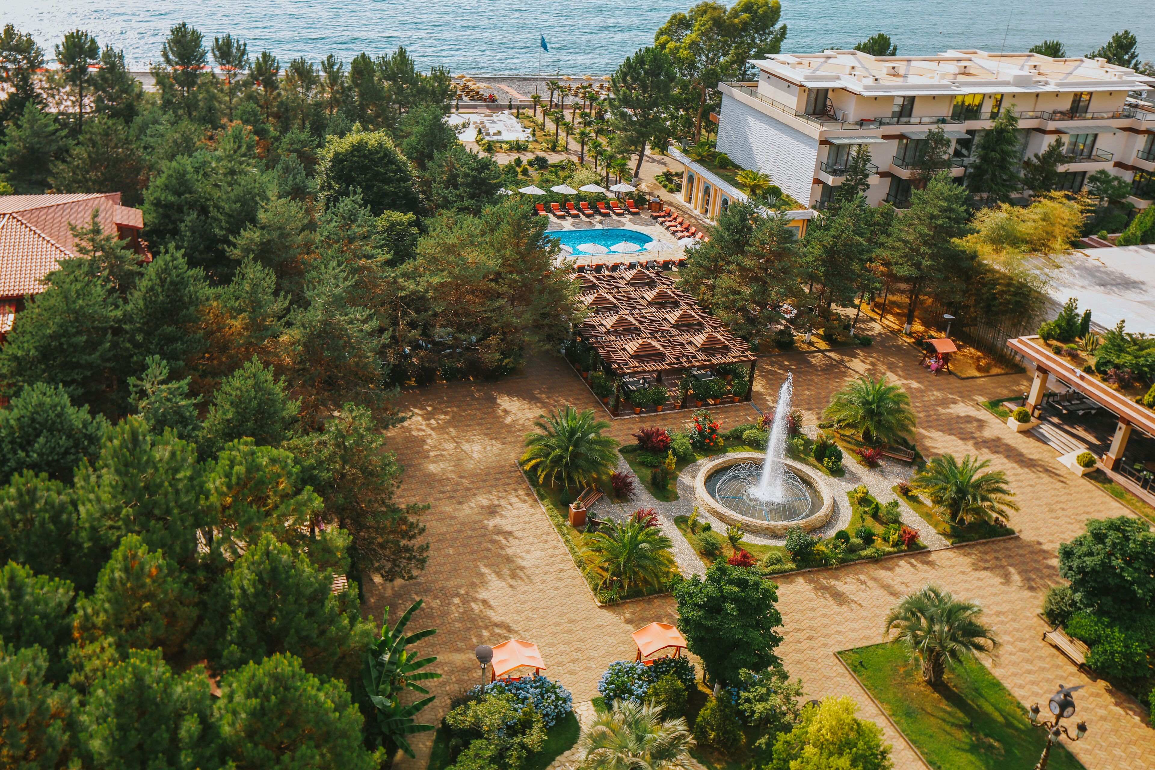Dreamland Oasis Chakvi Hotel