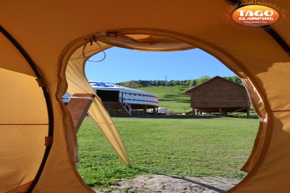 Glamping Tago