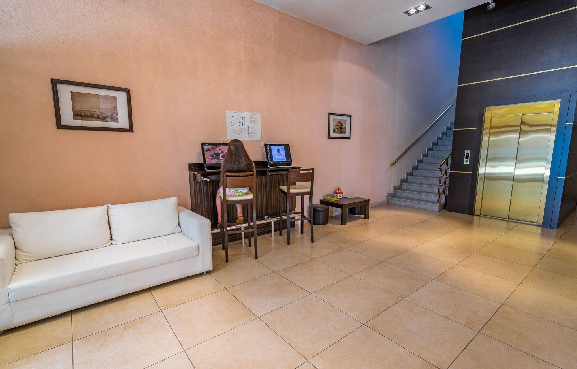 Hotel Lomsia