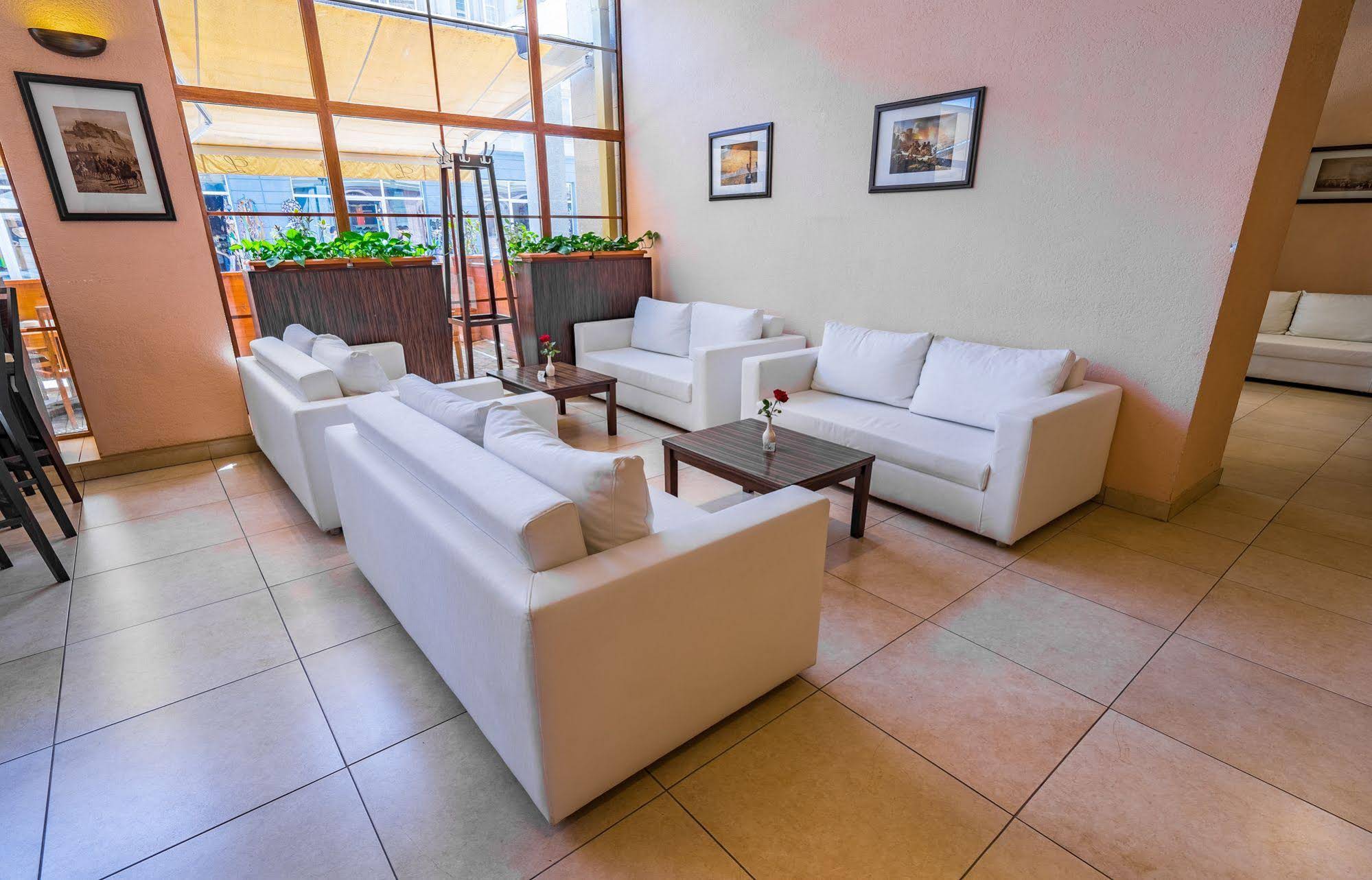 Hotel Lomsia
