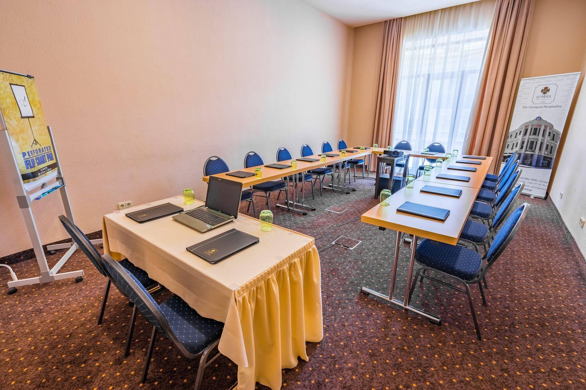 Hotel Lomsia