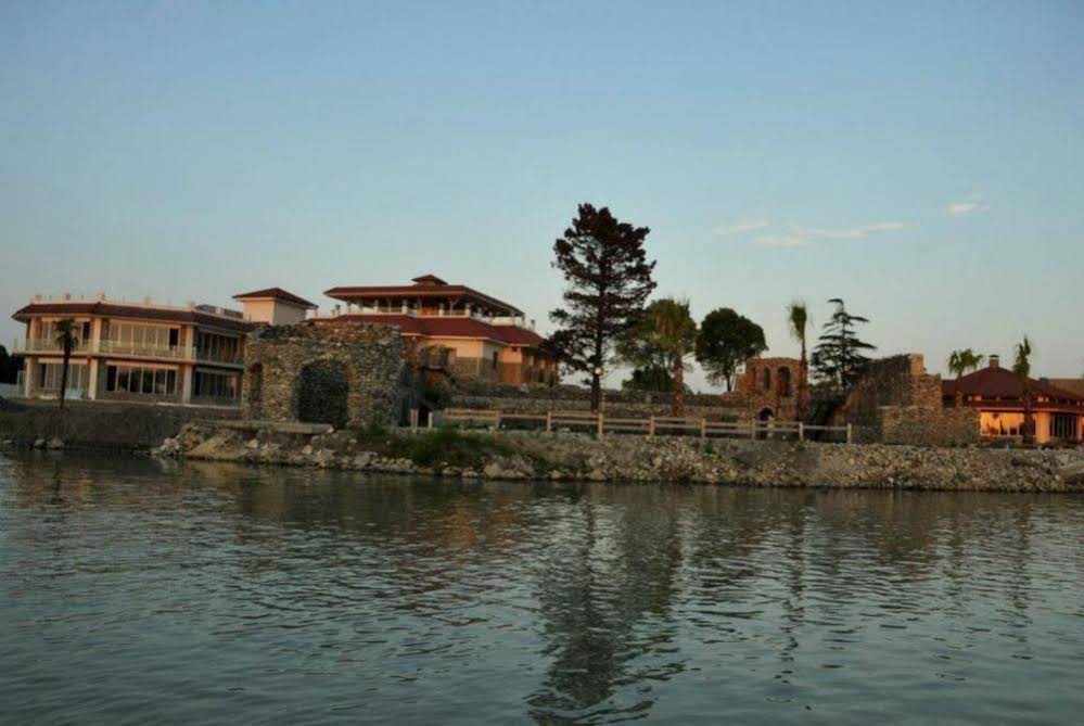 Palm Beach Hotel