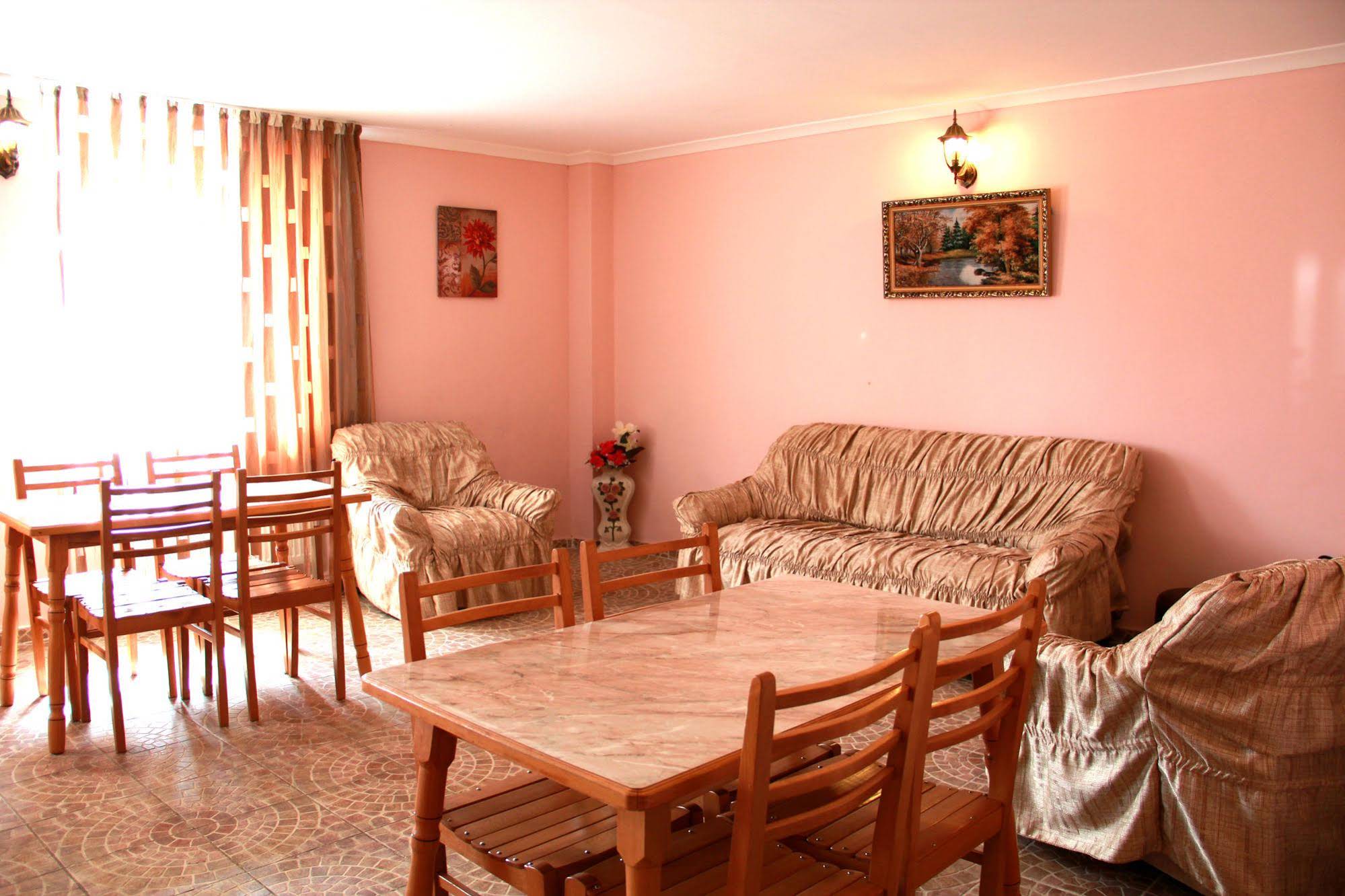 PremierHouse