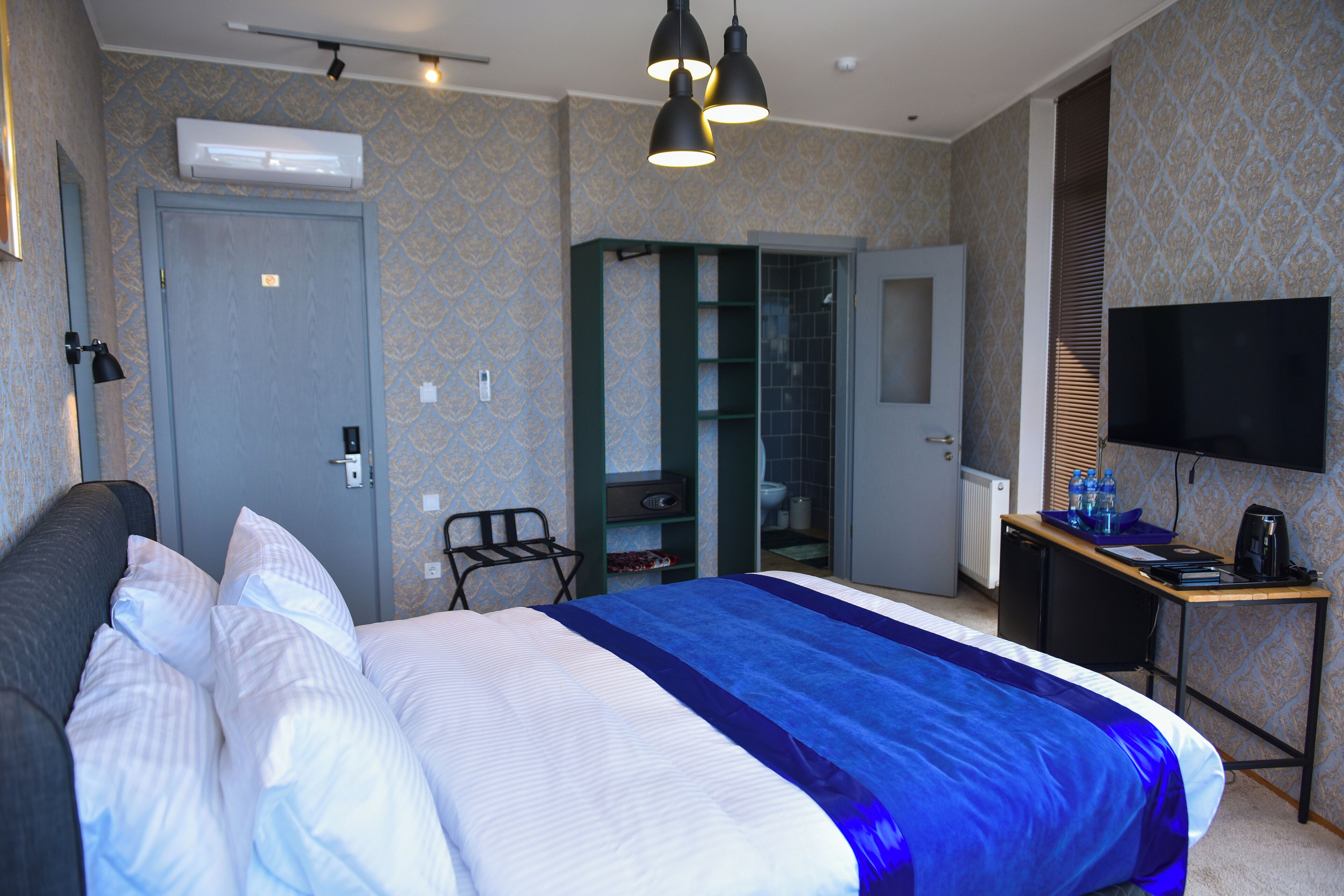 10 Inn Boutique Hotel
