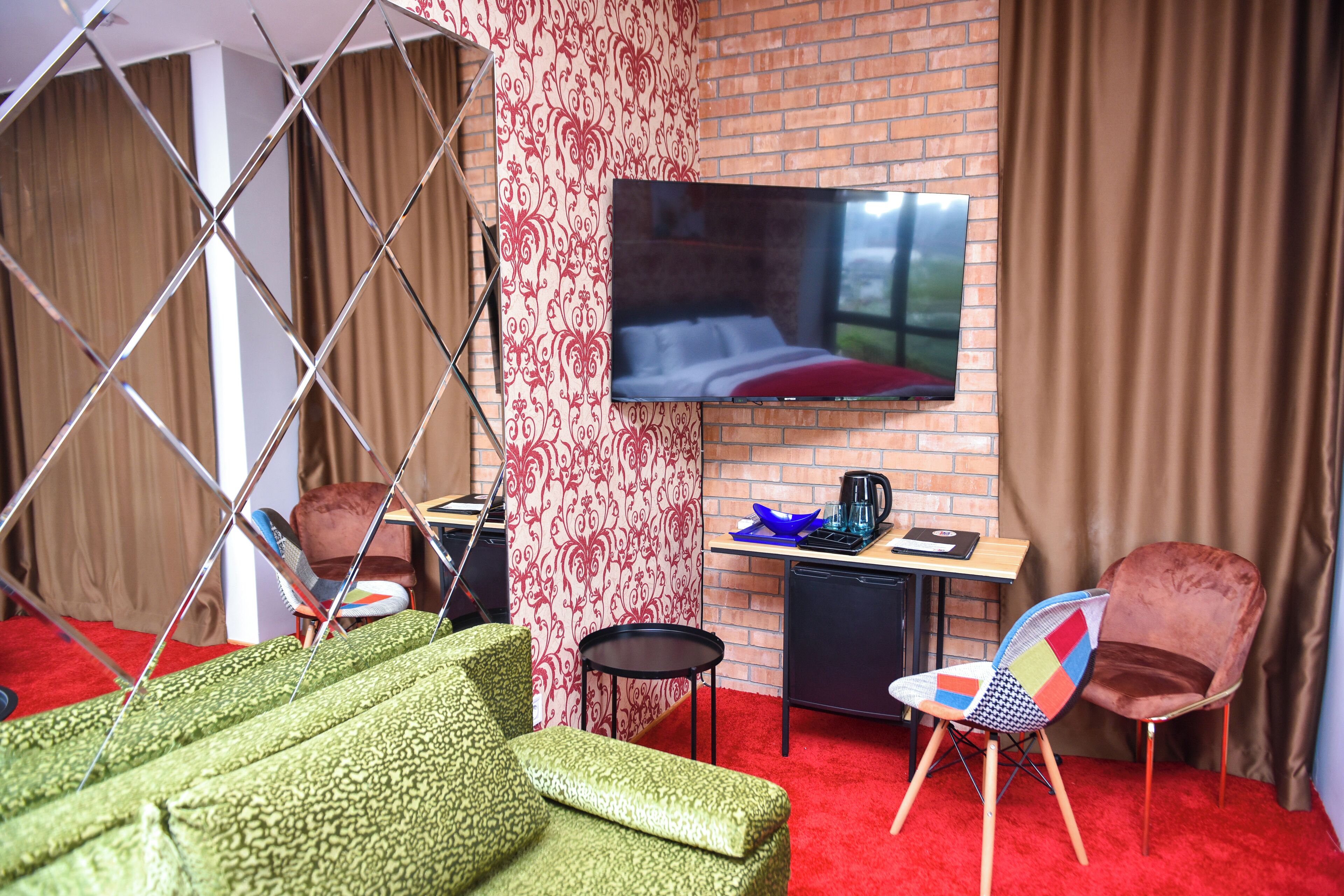 10 Inn Boutique Hotel