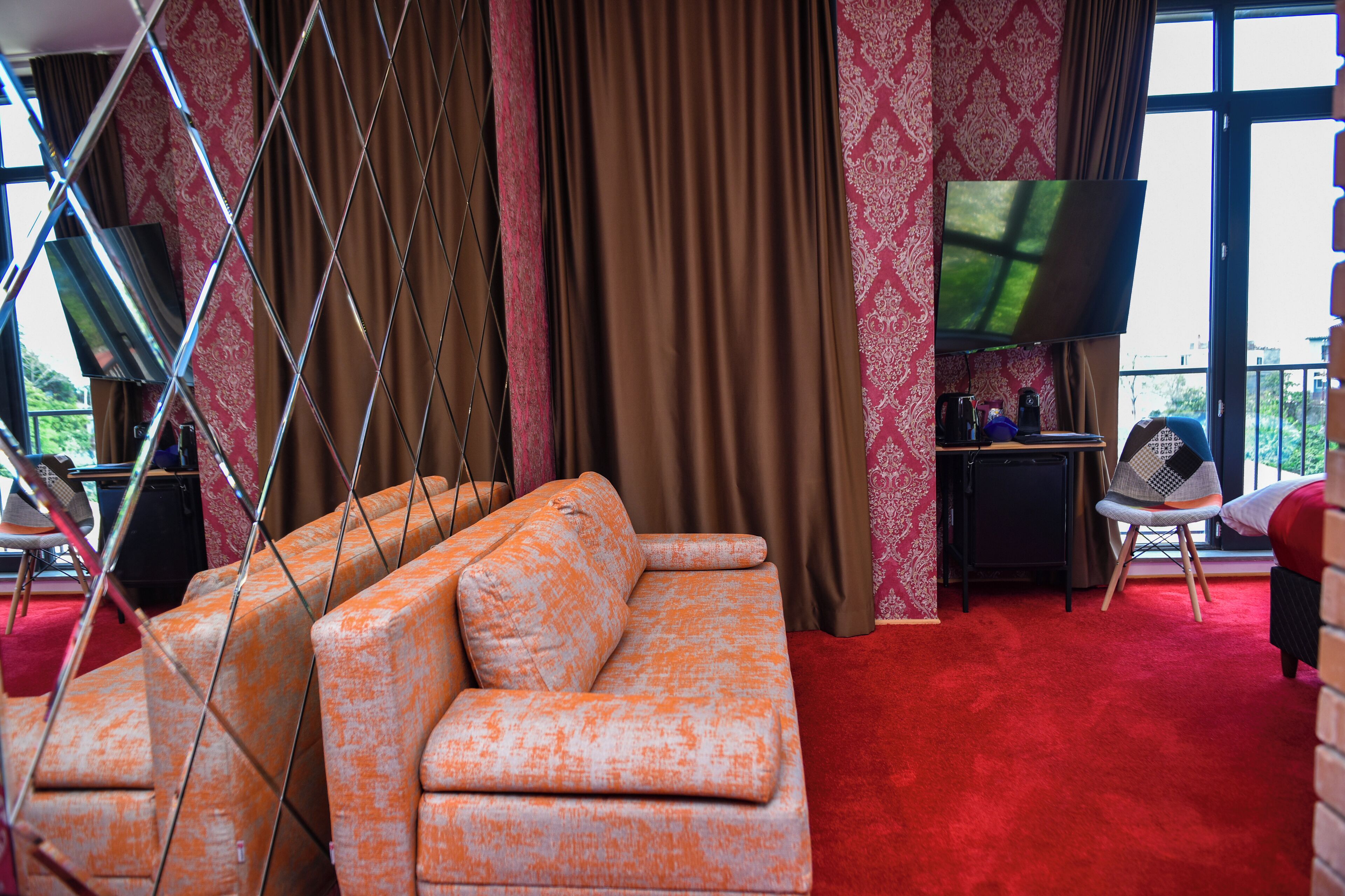 10 Inn Boutique Hotel