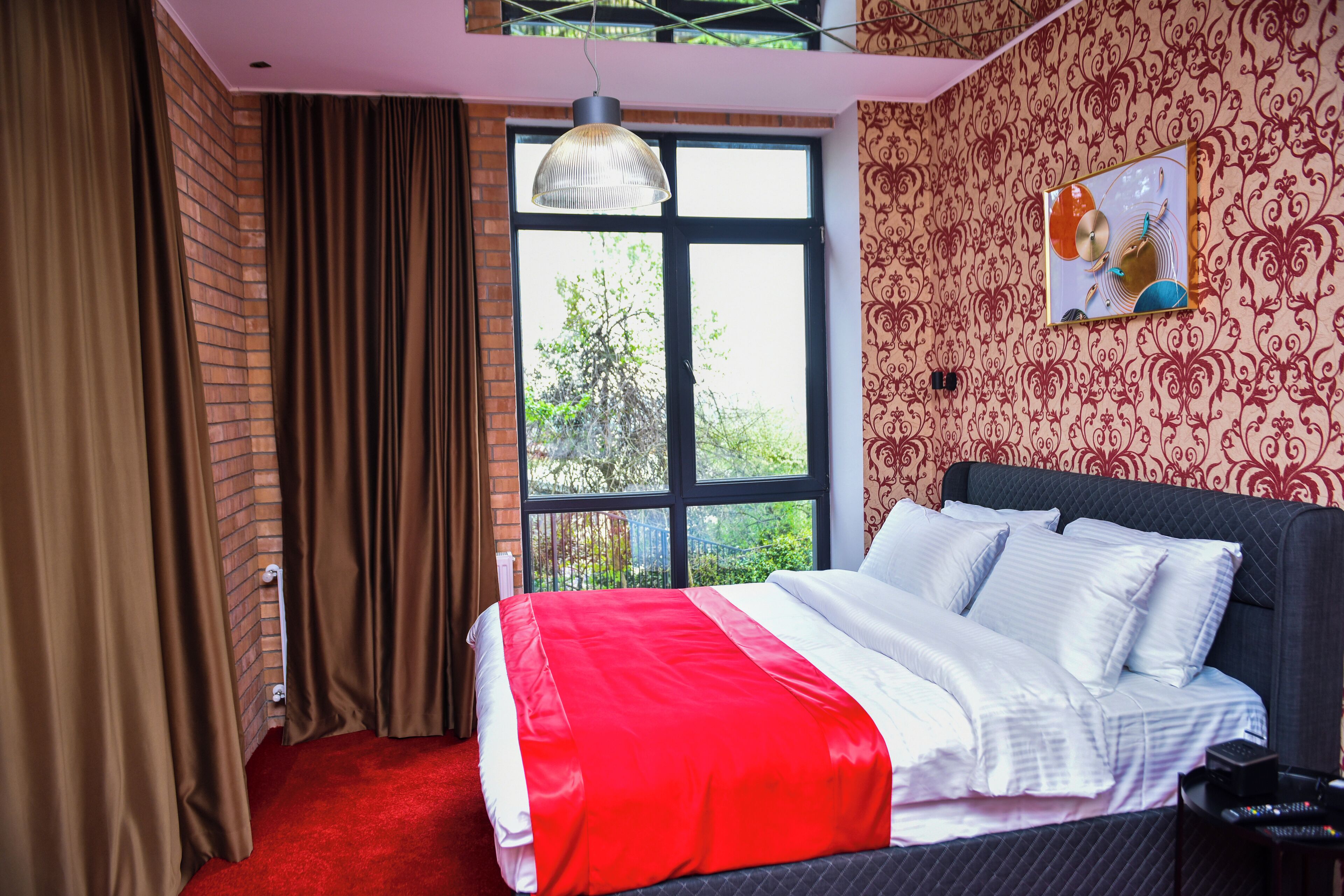 10 Inn Boutique Hotel