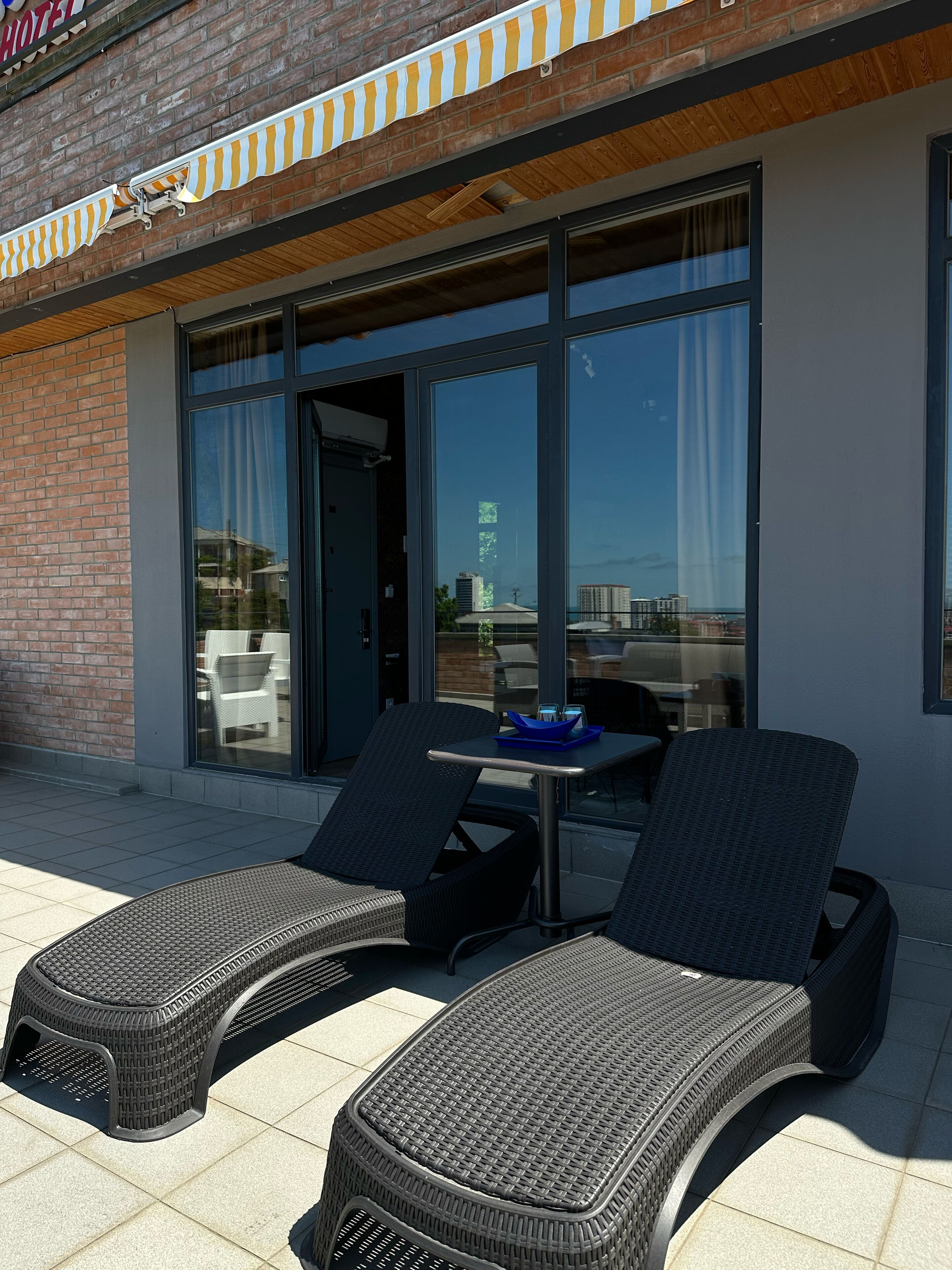 10 Inn Boutique Hotel