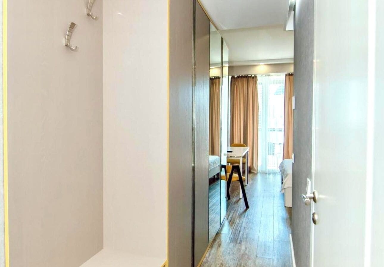 Alliance Palace Aparthotel