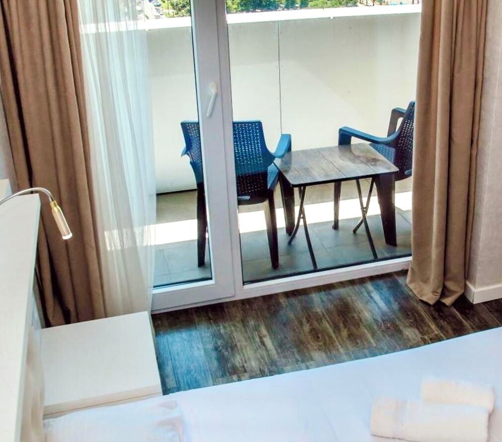 Alliance Palace Aparthotel