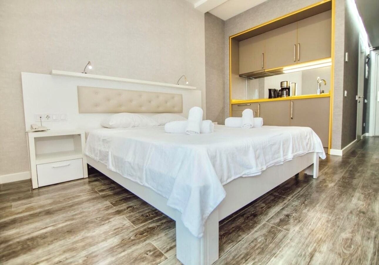 Alliance Palace Aparthotel