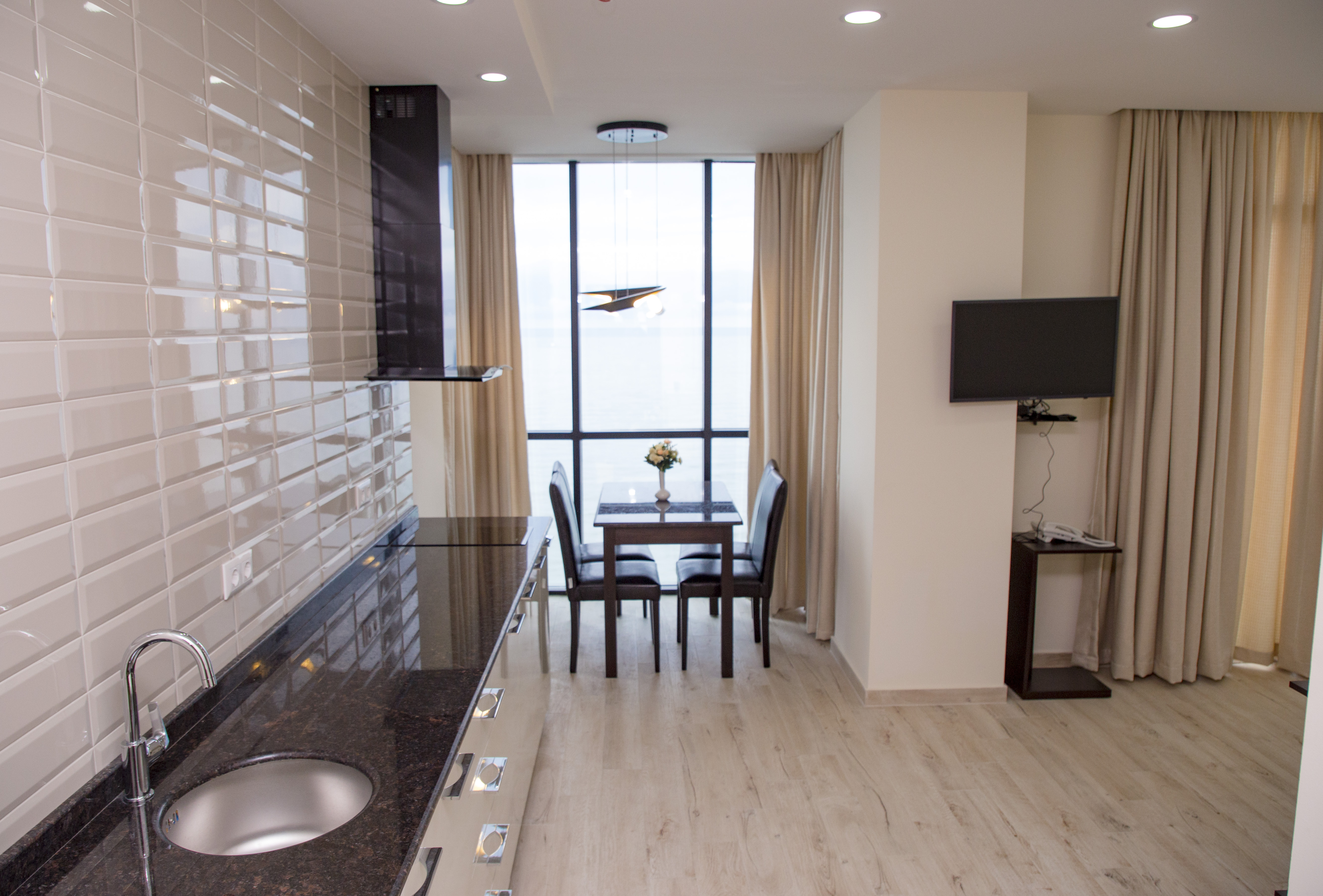 Aqua Batumi Hotel & Apartments