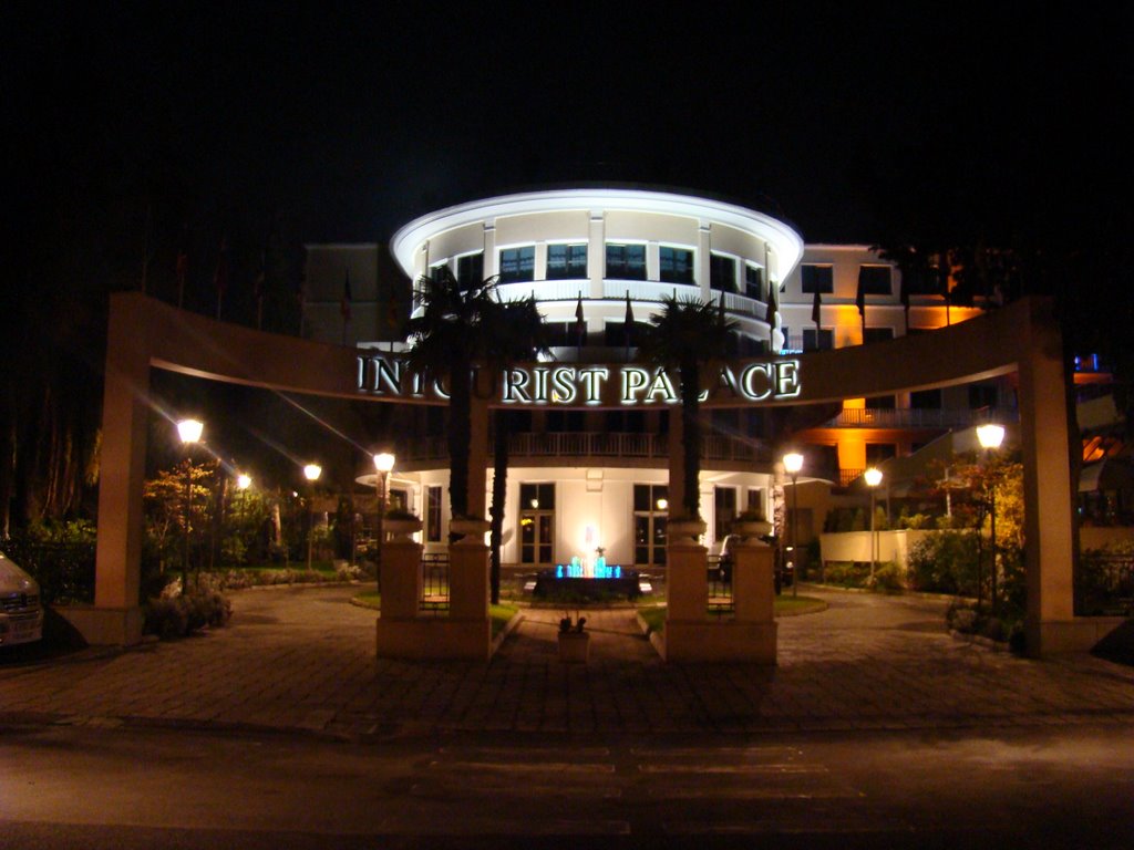 Hotel Intourist Palace