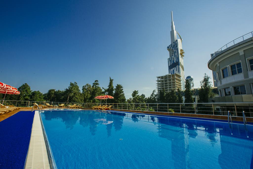 Hotel Intourist Palace
