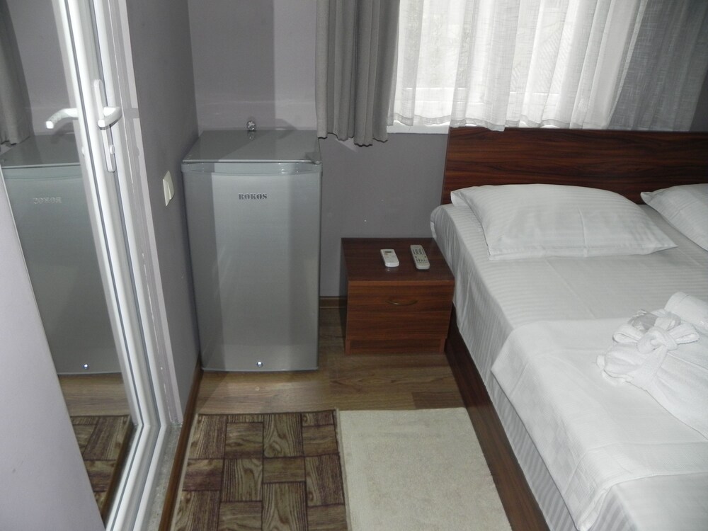 Hotel Leon