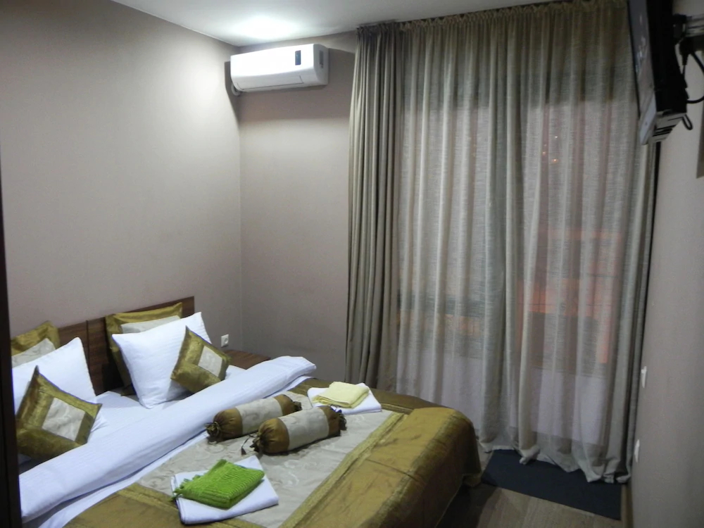 Hotel Leon