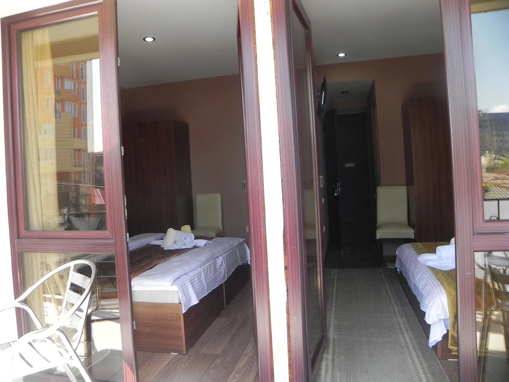 Hotel Leon