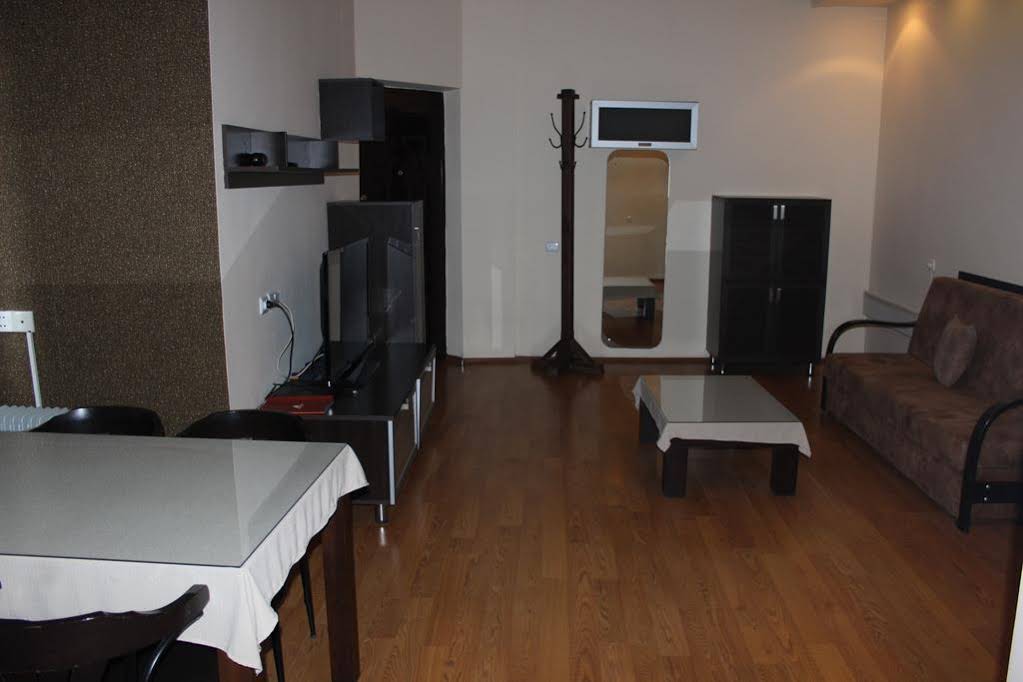 Hotel Mgzavrebi Batumi