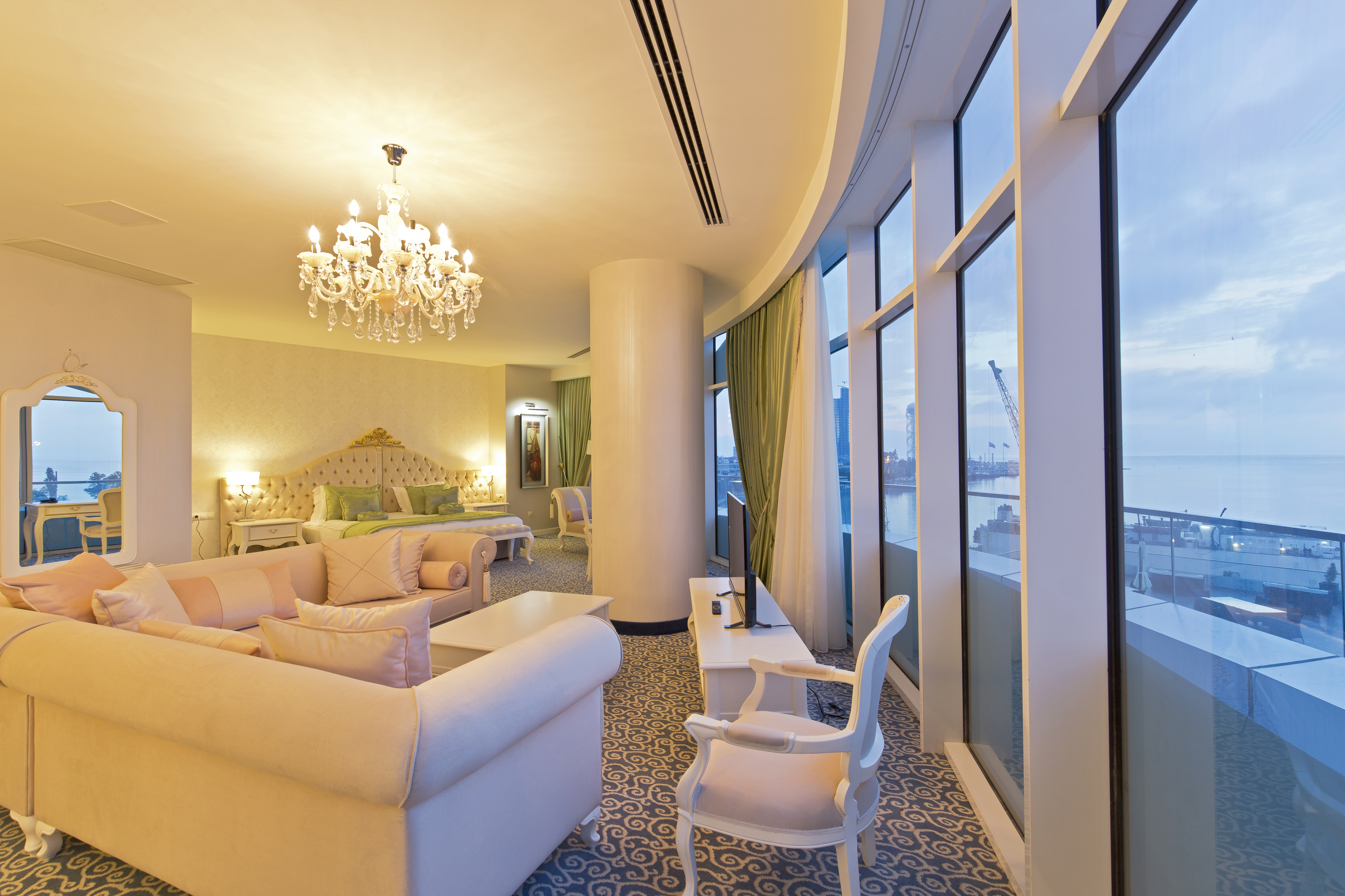 JRW Welmond Hotel & Casino Batumi